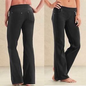 Athleta Bettona Yoga Pants EUC Small